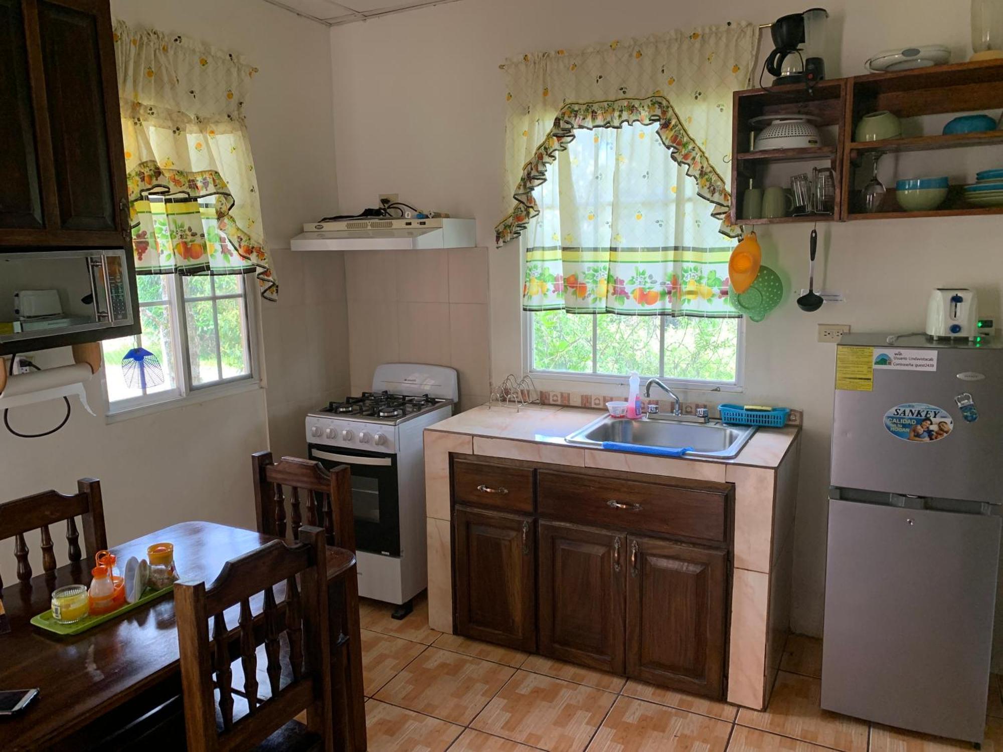 Linda Vista Cabins Бокете Экстерьер фото